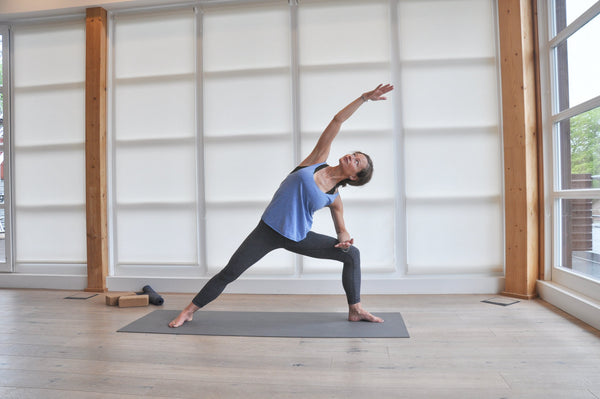 Viola Wiedemann, Yoga- und Pilatestrainerin, über Balance - innerlich und körperlich - pjyrity